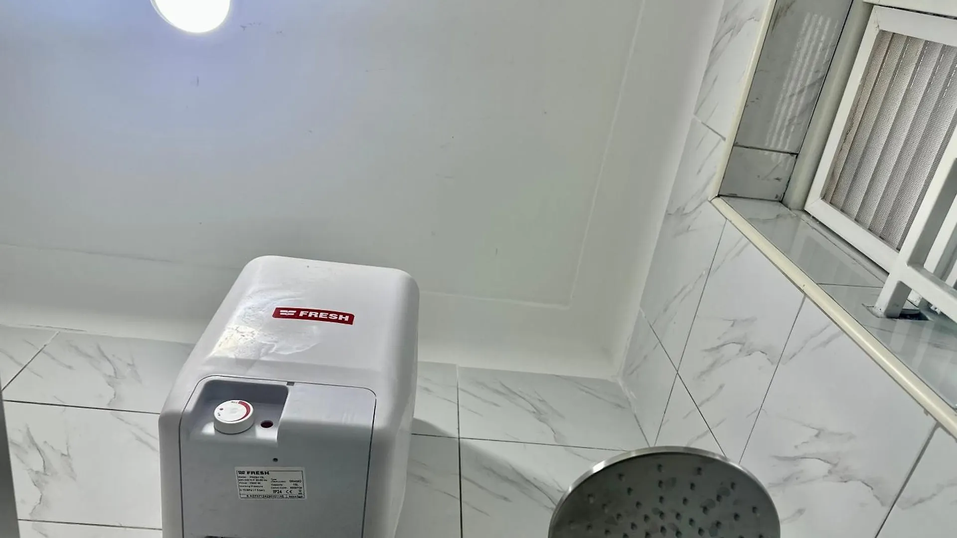 Modern Apartments In Kampala-Wi-Fi 24/7