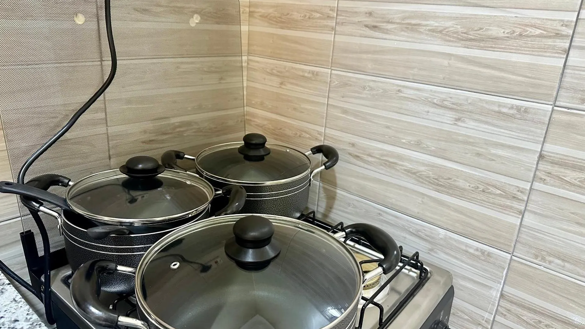 Modern Apartments In Kampala-Wi-Fi 24/7