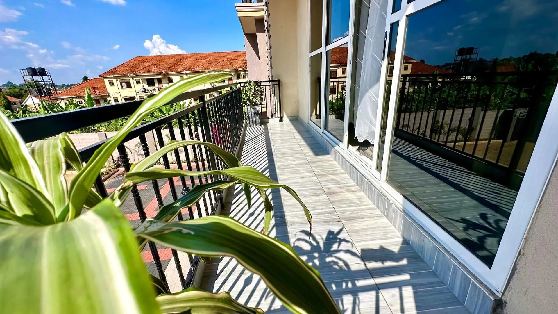 Modern Apartments In Kampala-Wi-Fi 24/7 0*, Kampala Ouganda